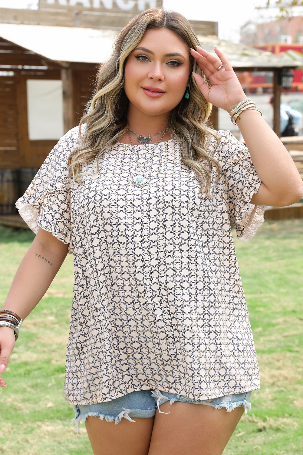 Khaki Plus Size Geometric Print Ruffled Sleeve Blouse - Image 4