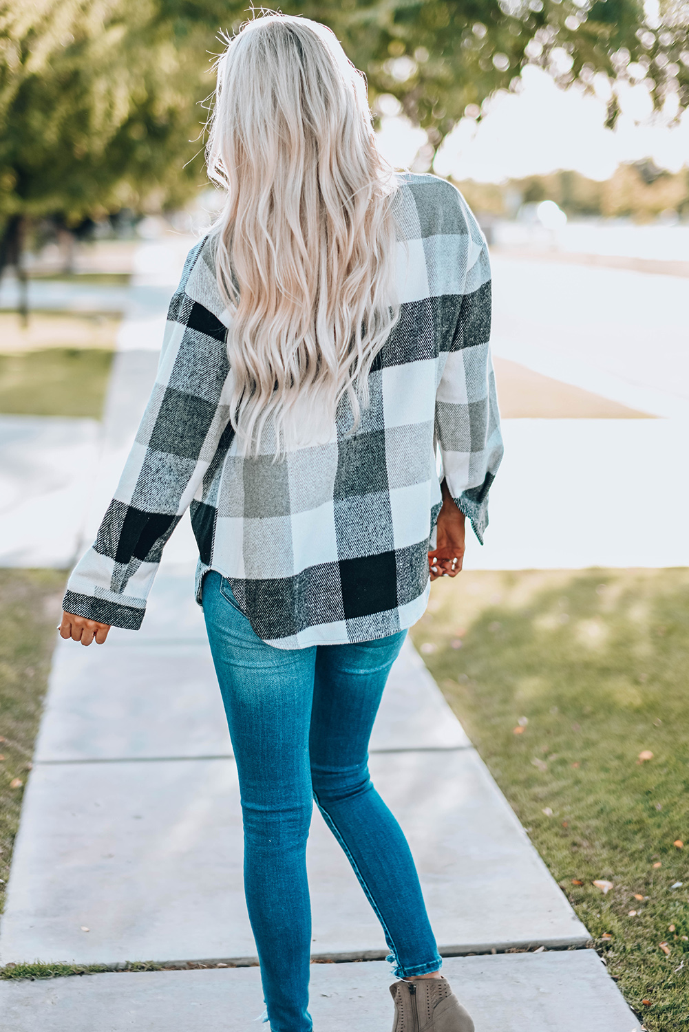 Gray Plaid Color Block Buttoned Long Sleeve Jacket with Pocket - Image 2