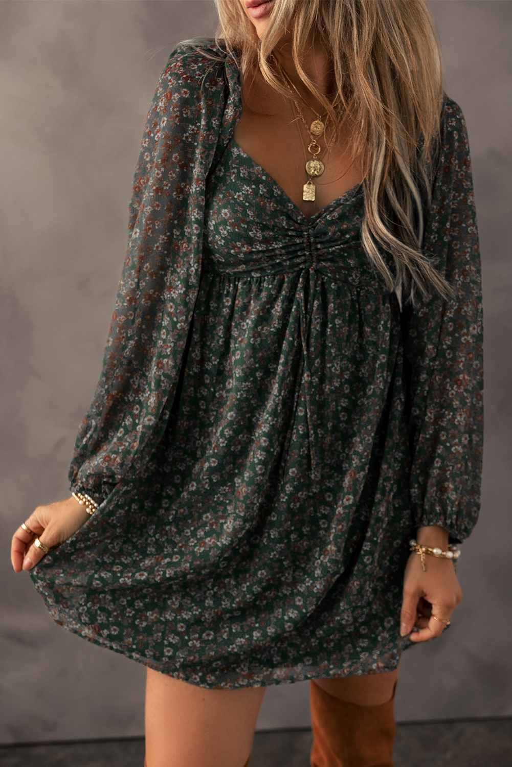 Green Floral Print Sweetheart Neck Shirred Back Mini Dress - Image 5