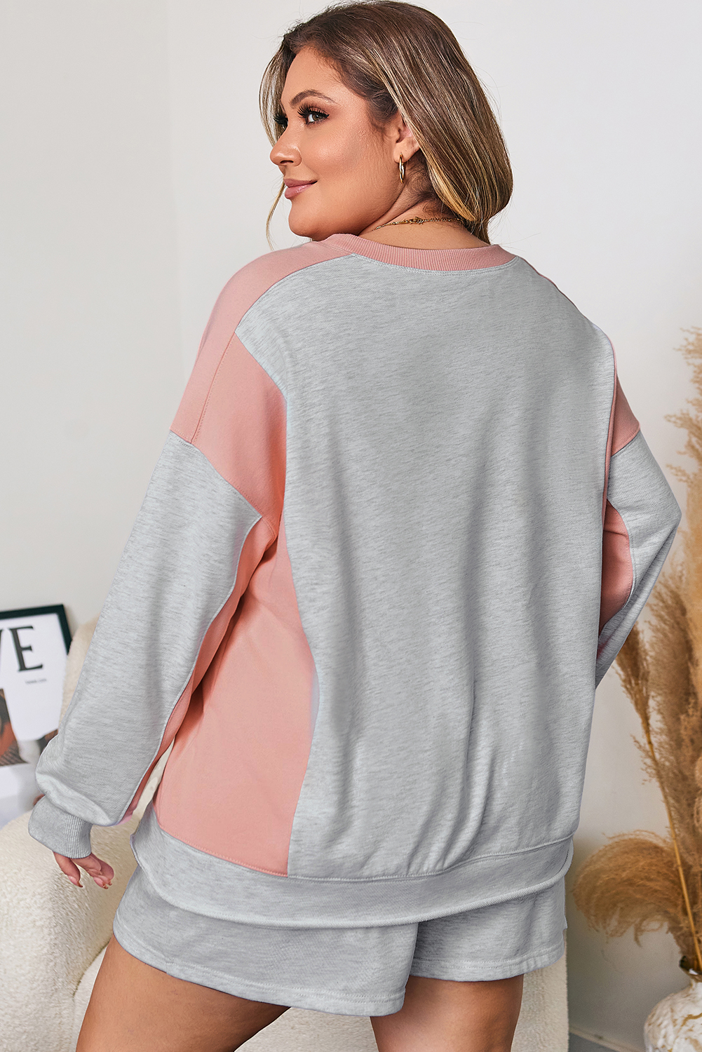 Light Grey Uneven Hem Colorblock Pullover Casual Shorts Plus Size 2pcs Outfit - Image 2