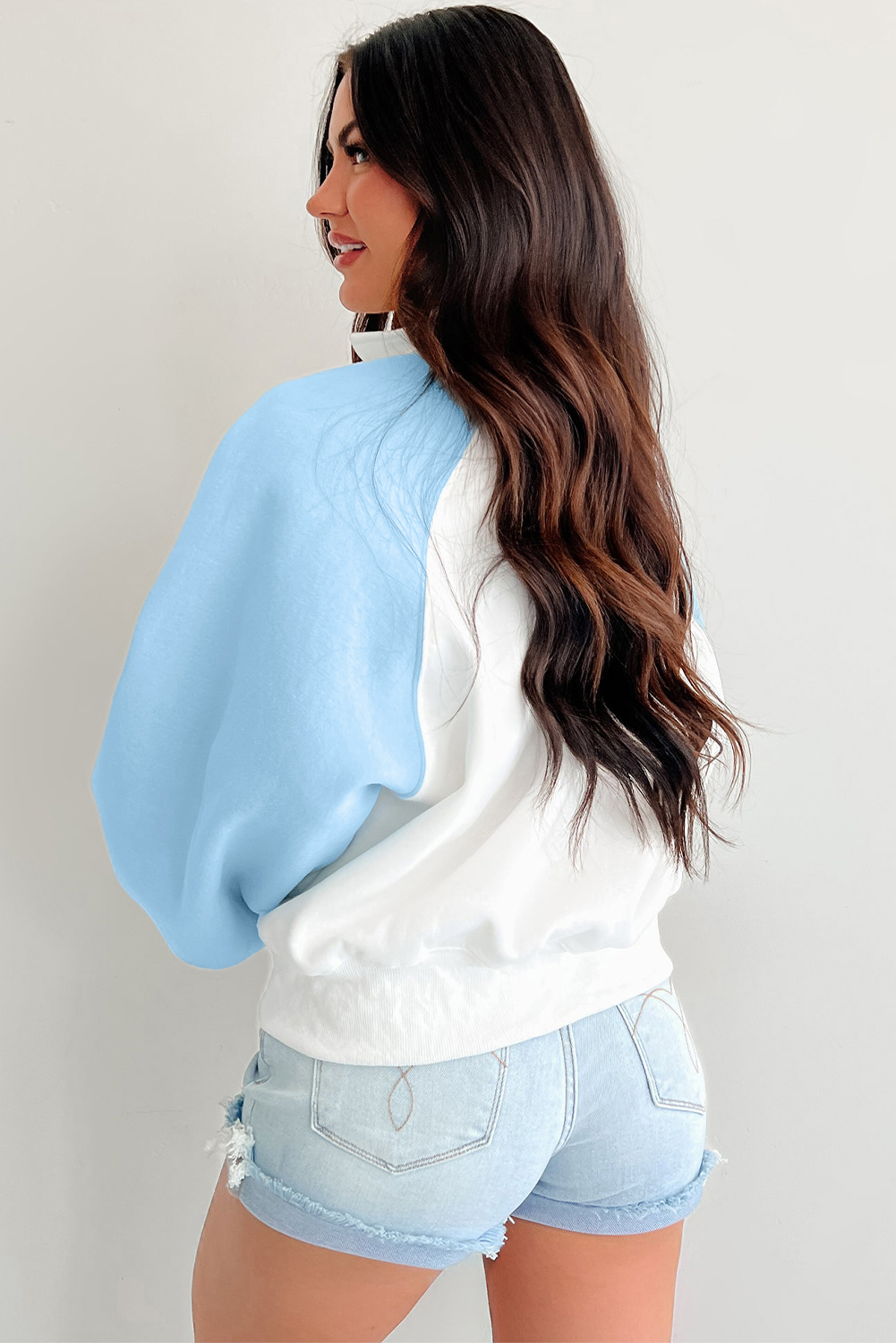 Beau Blue Colorblock Snap Buttons Pullover Sweatshirt - Image 2