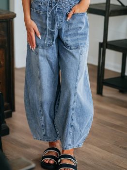 Myosotis Large Patch Pocket Drawstring Paperbag Waist Barrel Jeans