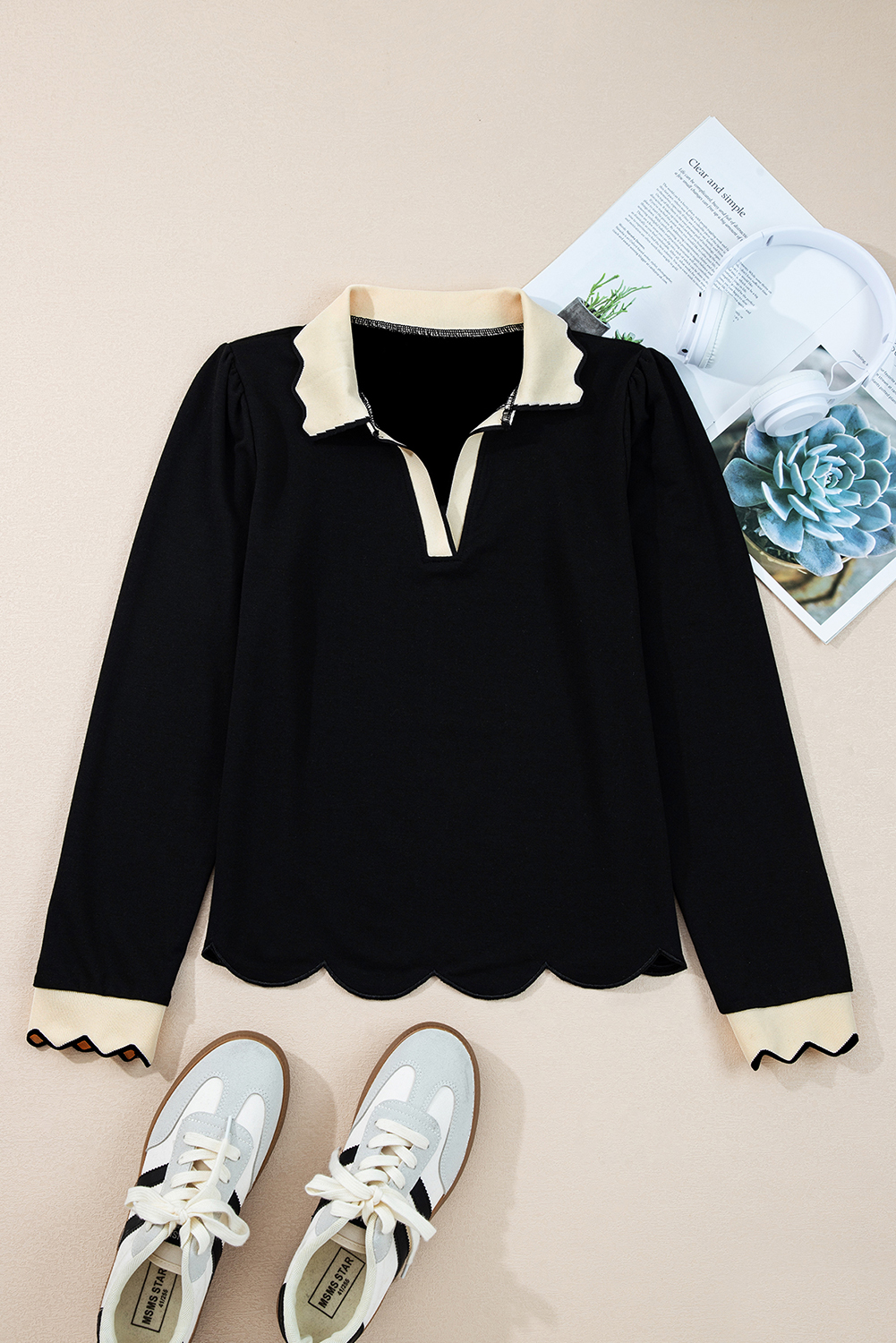 Black Scallop Trim Color Block Long Sleeve Collared Top - Image 2