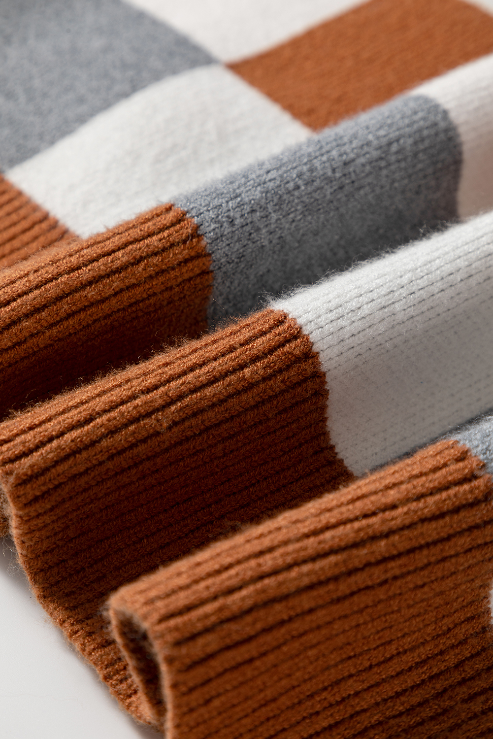 Brown Plus Size Checkered Crewneck Sweater - Image 6