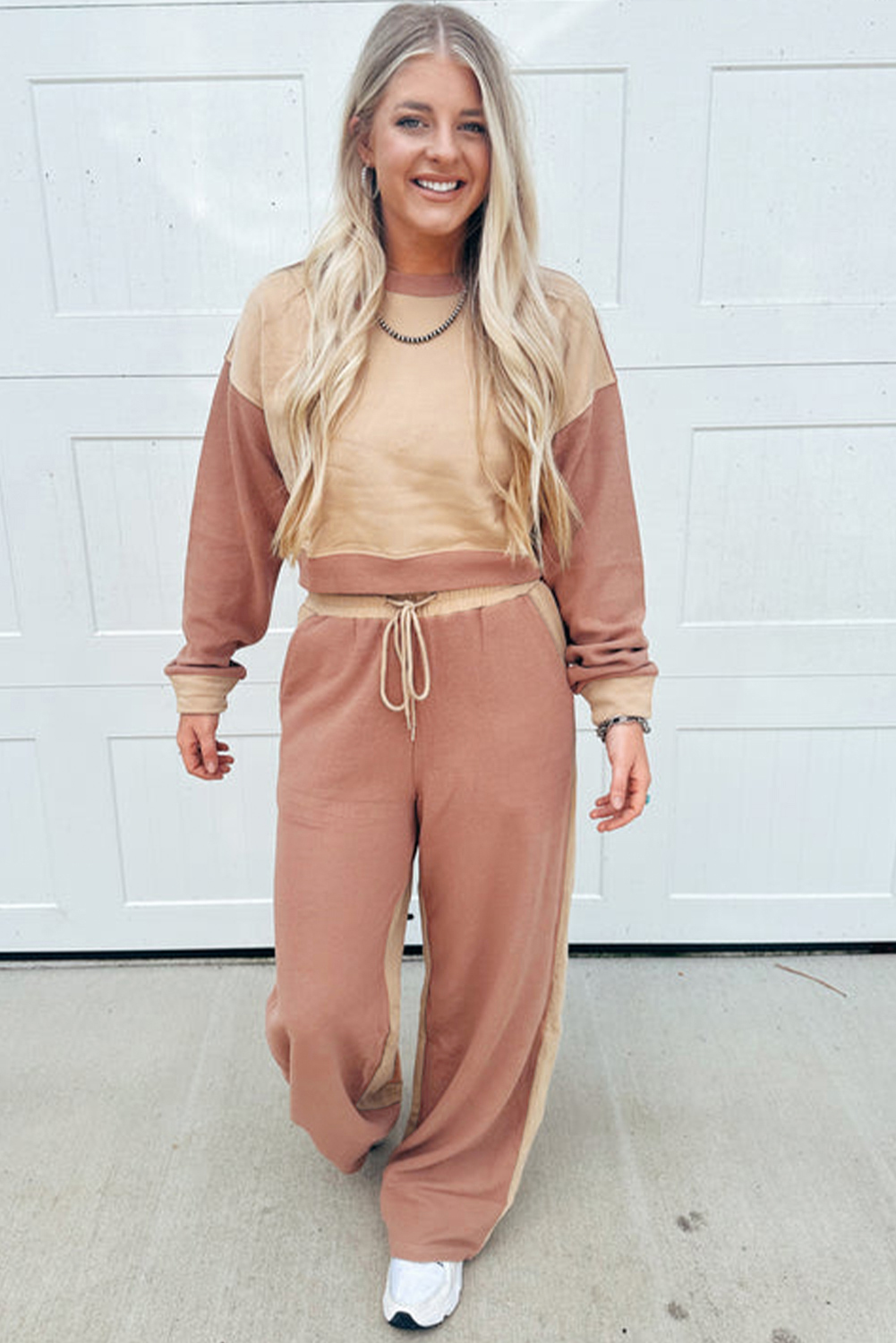 Khaki Color Block Long Sleeve Crop Top Drawstring Pant Set - Image 3