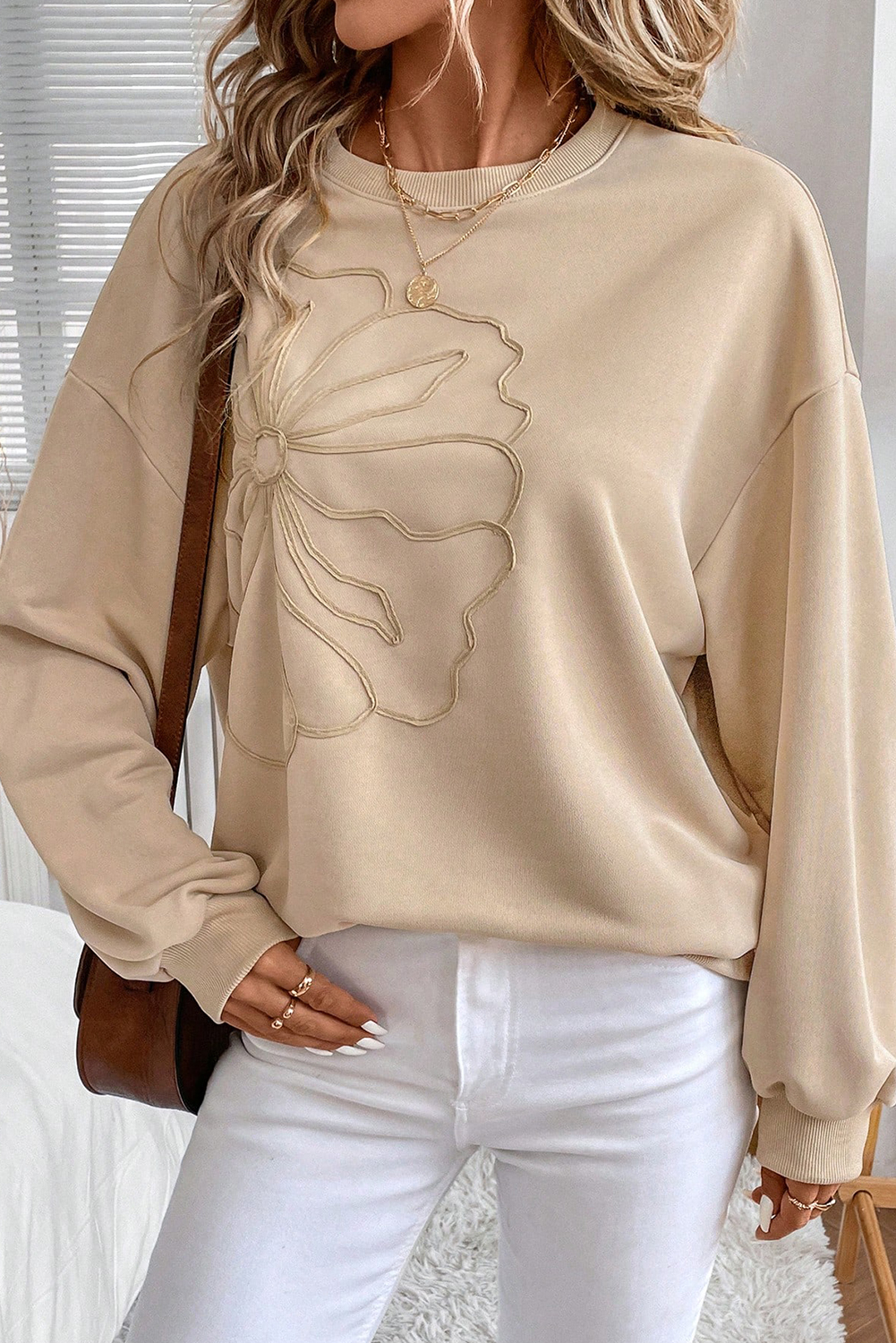 Parchment Embroidered Flower Pattern Drop Shoulder Sweatshirt - Image 3