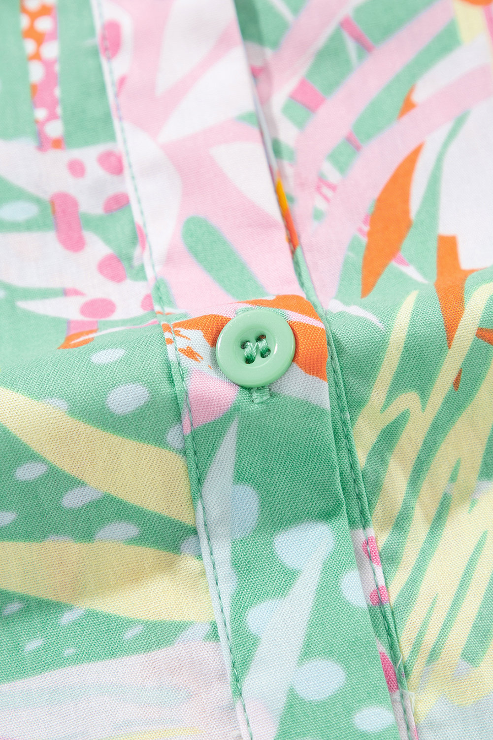 Green Abstract Floral Ruffle Trim Flutter Sleeve Buttoned Dress - Image 5