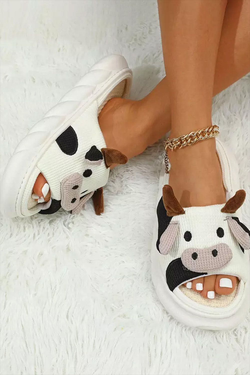White Cute Cow Pattern Open Toe Slippers - Image 3