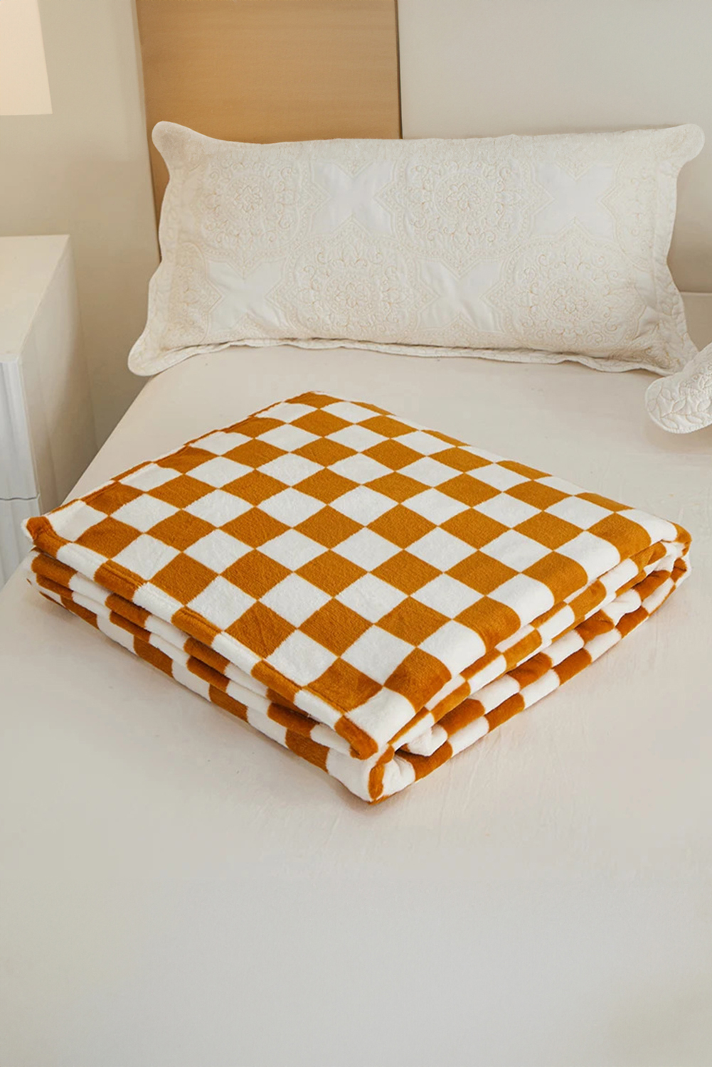 Yellow Checkerboard Printed Soft Throw Blanket 120*200cm - Image 3