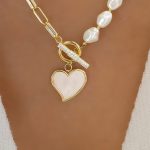 Gold Heart Shape Pendant Rhinestone Decor Pearl Chain Necklace