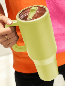 Pear Green Frosted Stainless Handle Large Vacuum Cup with Straw 40oz