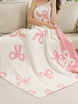 Pink Bow Printed Cozy Soft Throw Blanket
