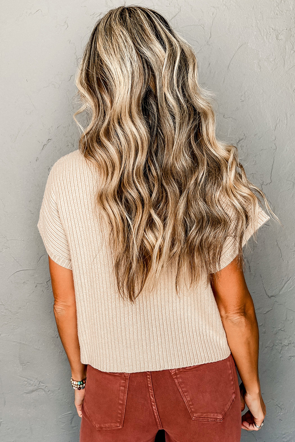 Oatmeal Patch Pocket Ribbed Knit Short Sleeve Sweater - Image 2