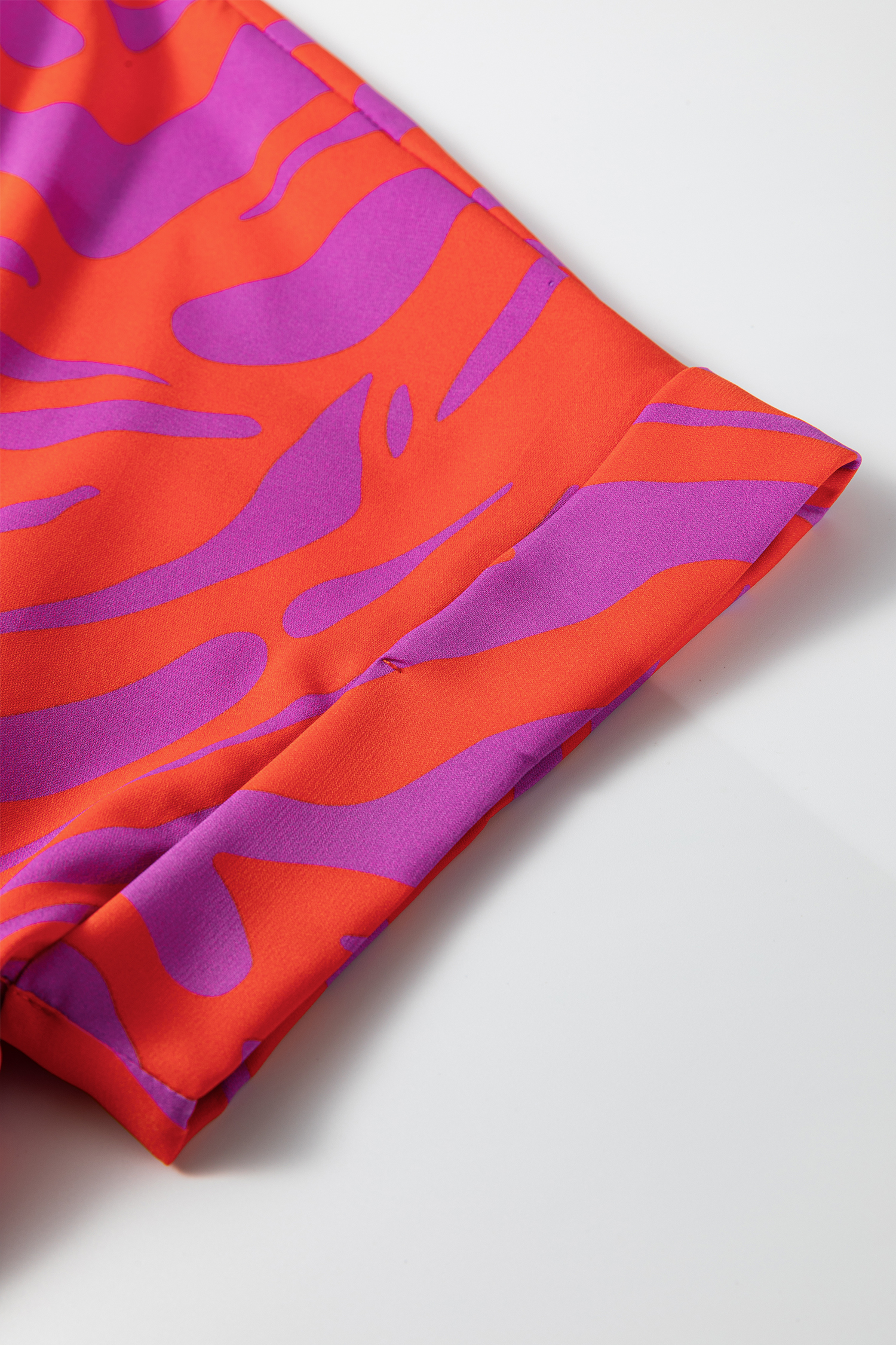 Multicolour Abstract Print V Neck Cuffed Short Sleeve Shift Slit Blouse - Image 7