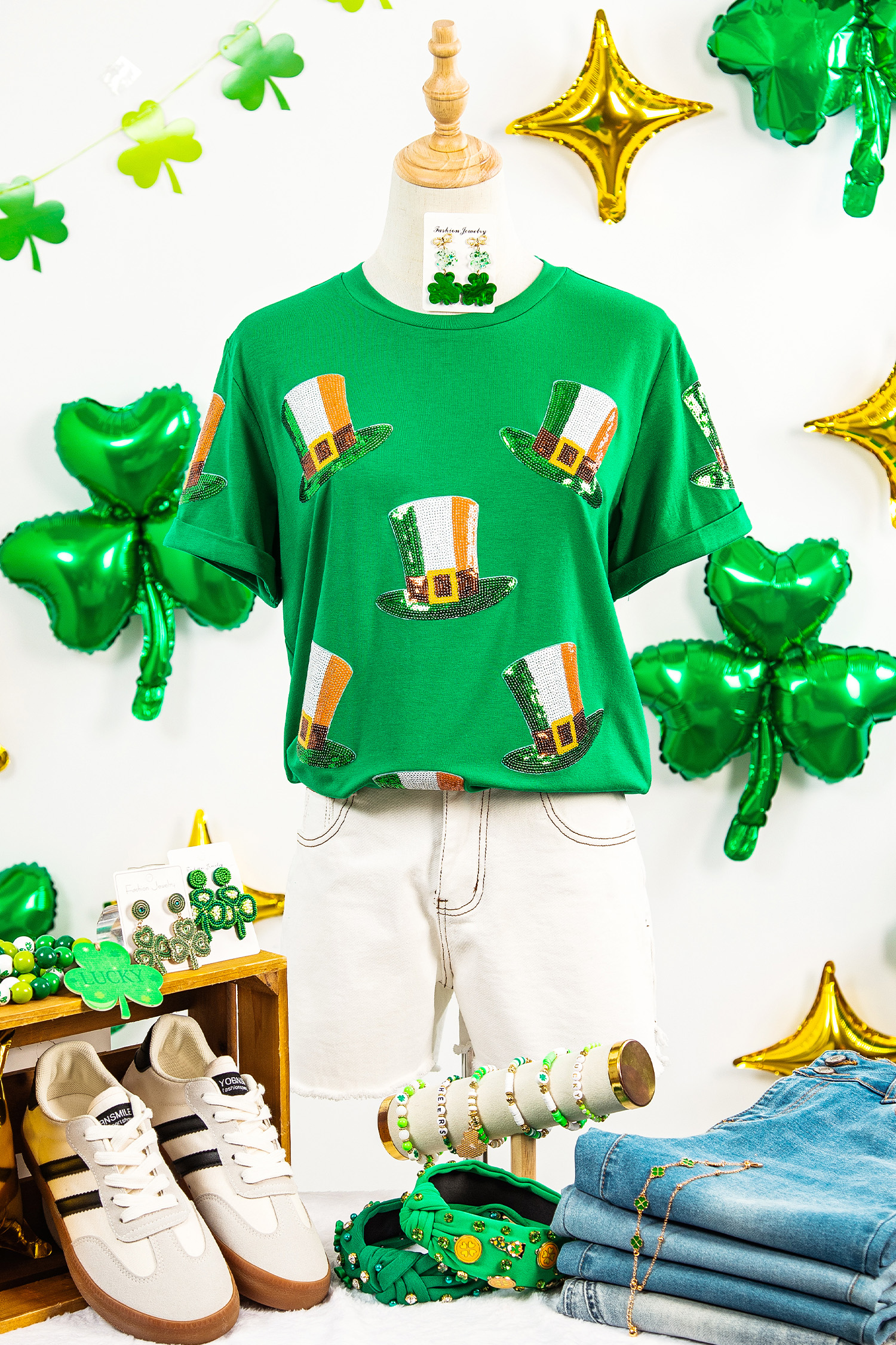 Bright Green Sequin St Patricks Day Hat Relaxed T Shirt - Image 4