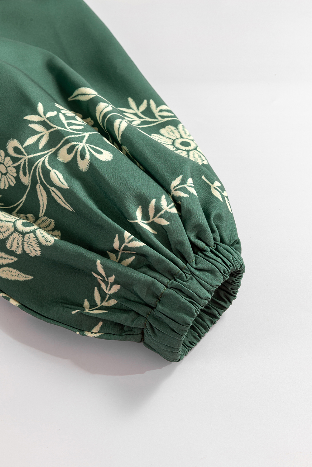 Mist Green Tie Neck Boho Floral Pattern Puff Sleeve Shift Dress - Image 7