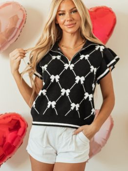 Black Preppy Vibes Bow Print Zipped Collar Sweater Tee