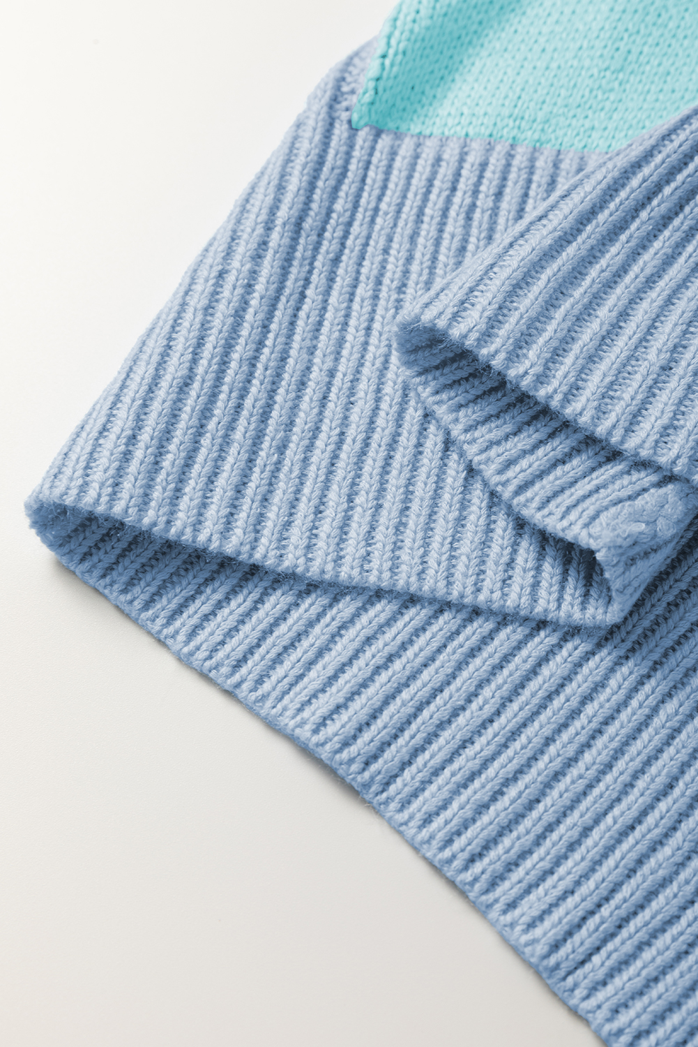 Light Blue Checkered Color Block Crew Neck Short Sleeve Sweater - Image 7