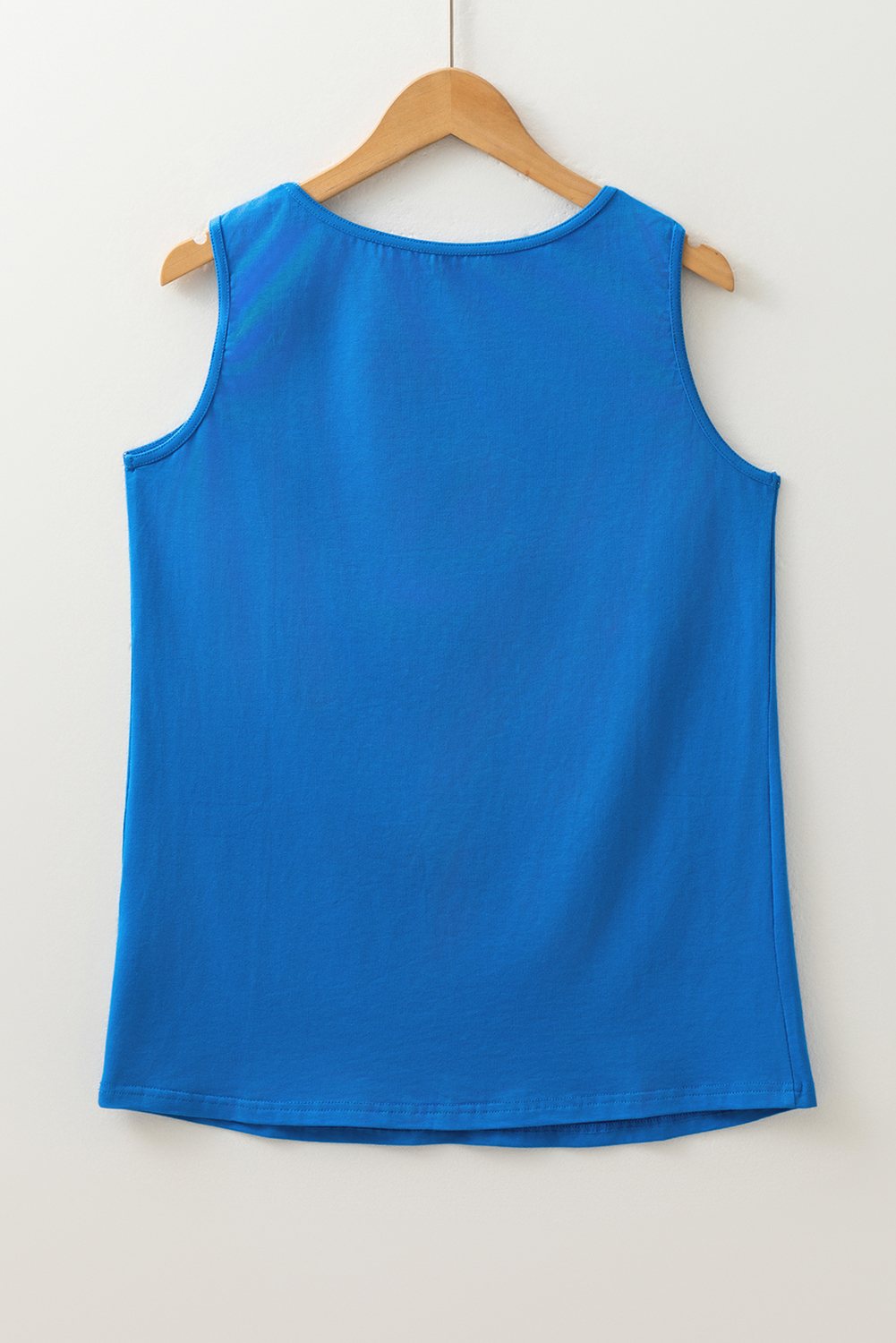 Blue Sun Graphic Casual Tank Top - Image 6