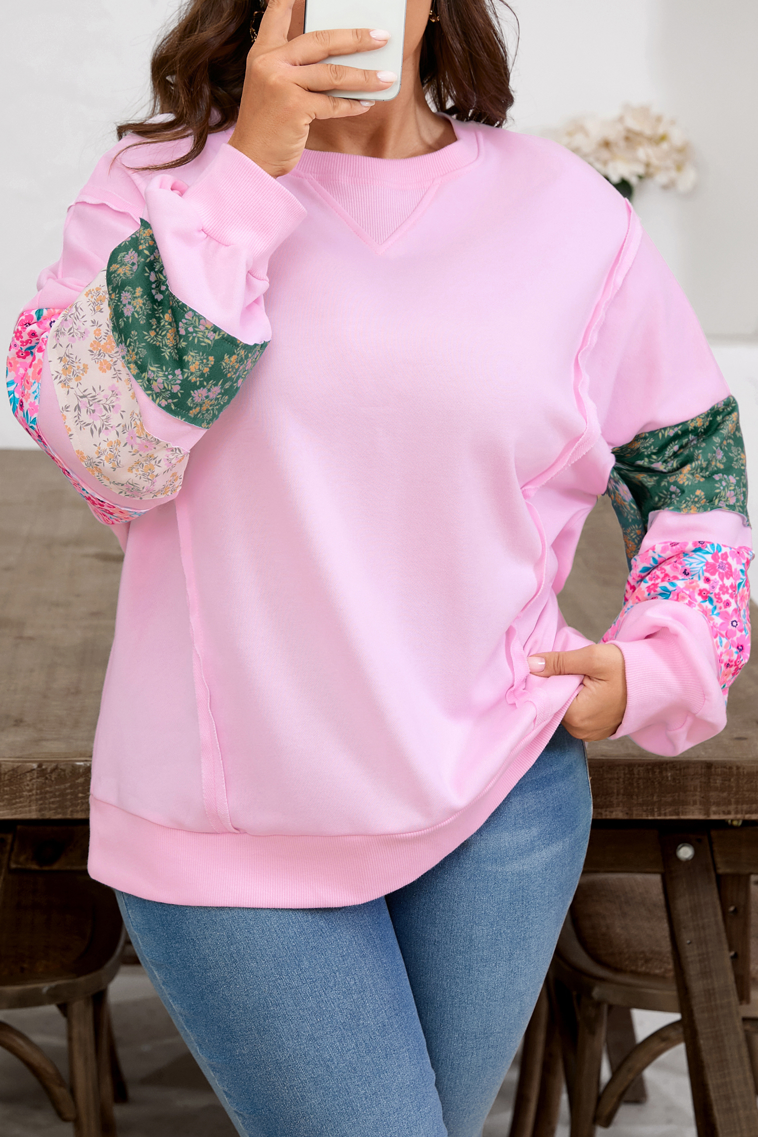 Pink Plus Size Mix Floral Patched Sleeve Ribbed Trim Baggy Sweatshirt - Image 7
