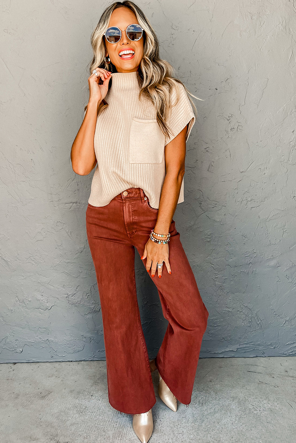 Oatmeal Patch Pocket Ribbed Knit Short Sleeve Sweater - Image 4