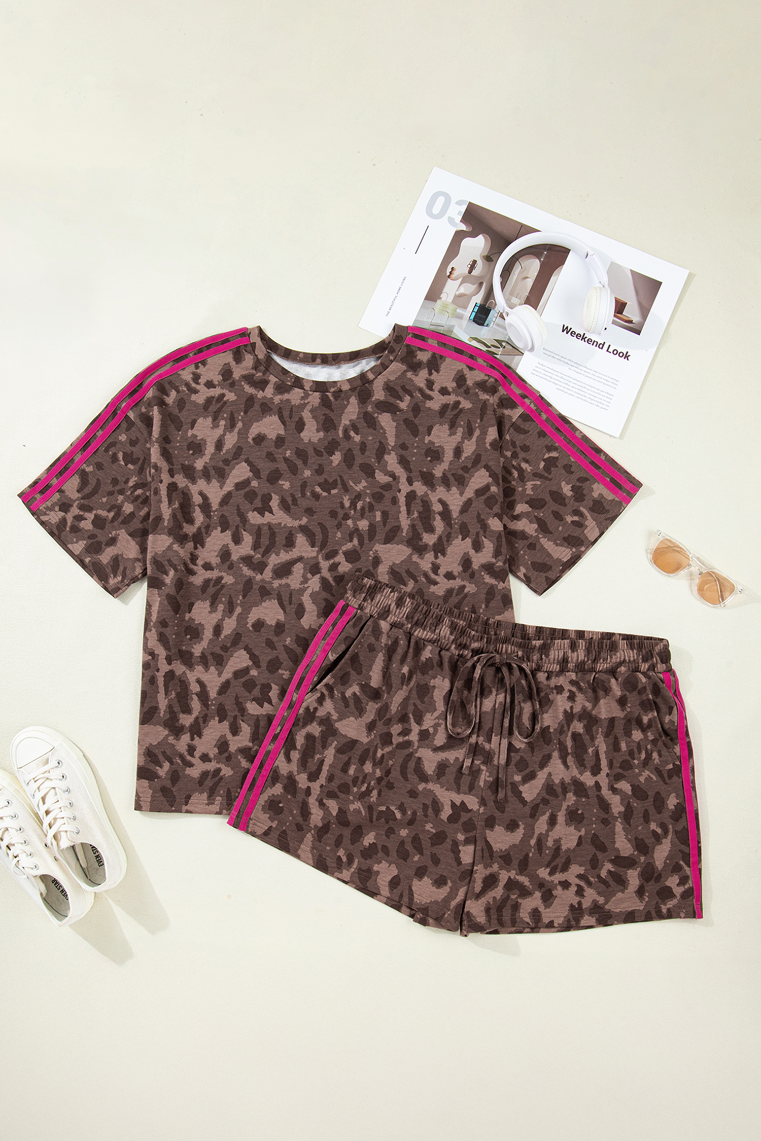 Brown Retro Leopard Print Contrast Varsity Stripe Trim Plus Size 2pcs Short Set - Image 2