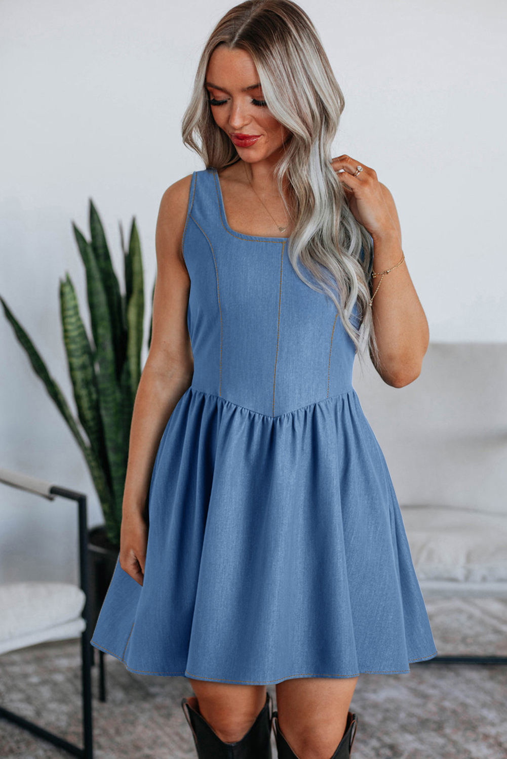 Myosotis Square Neck Pleated Waist V Cut Backless Tied Fit and Flare Dress - Image 2