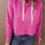 Sachet Pink Solid Drop Shoulder Drawstring Cropped Hoodie