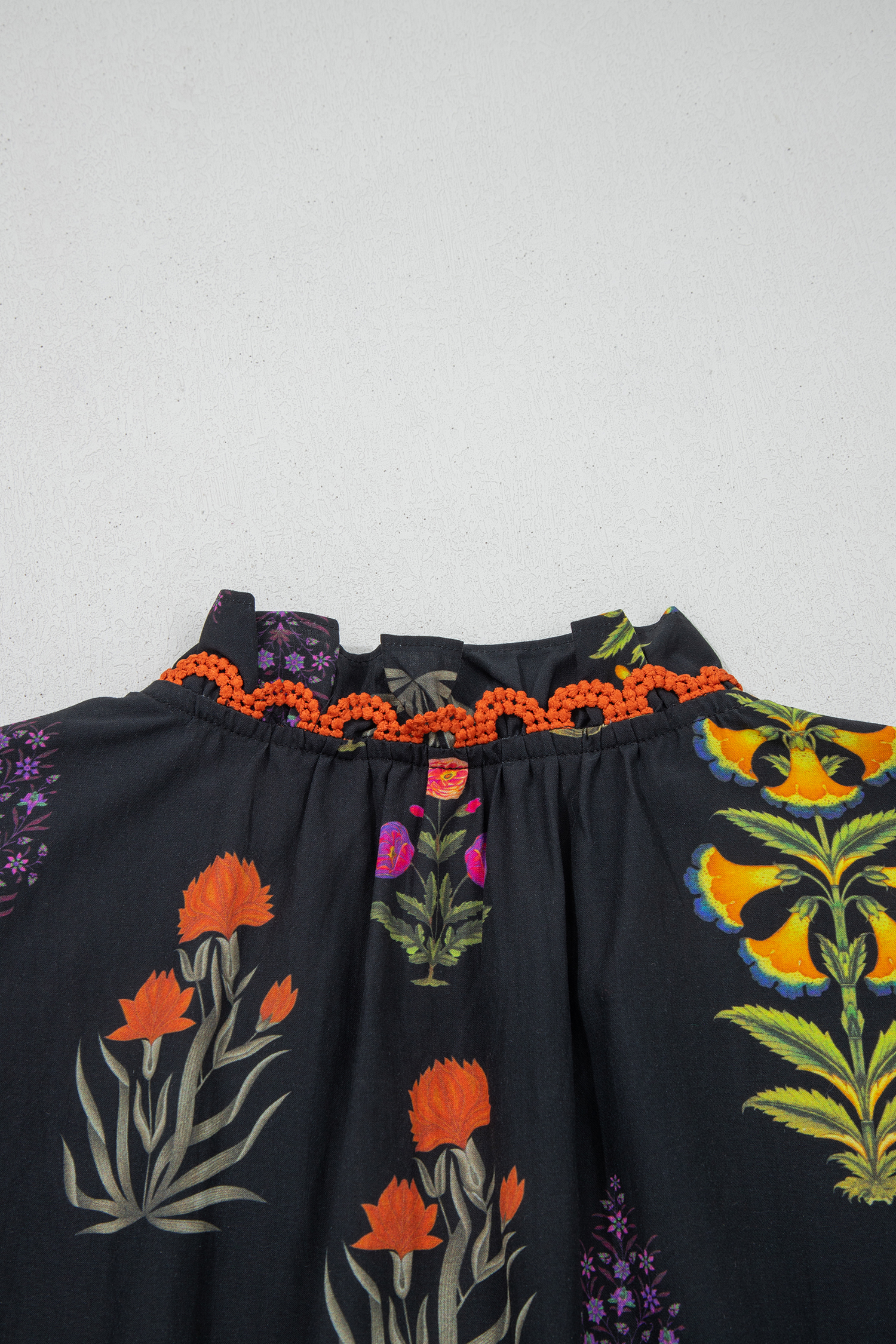 Black Floral Print Lace Trim Frilled V Neck Short Sleeve Shirt - Image 8