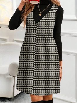 Khaki Houndstooth Print V Neck Sleeveless Mini Dress