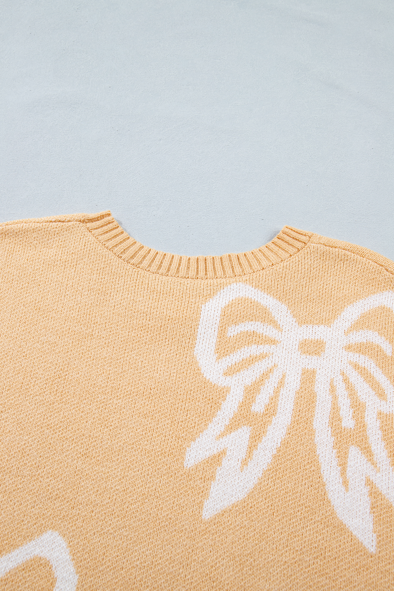 Golden Fleece Bow Pattern Drop Shoulder Loose Sweater - Image 7