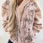Brown Camo Leaf Print Winter Puffer Vest