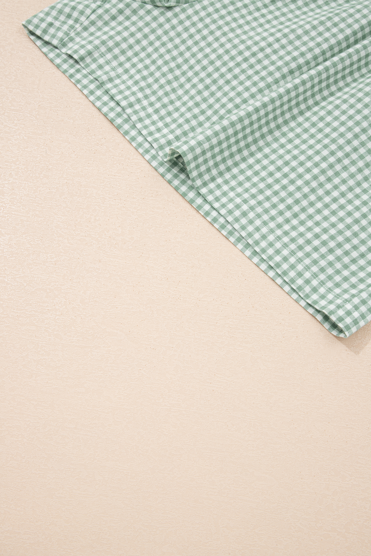 Green Contrast Trim Plaid Print Plus Size Shorts - Image 8