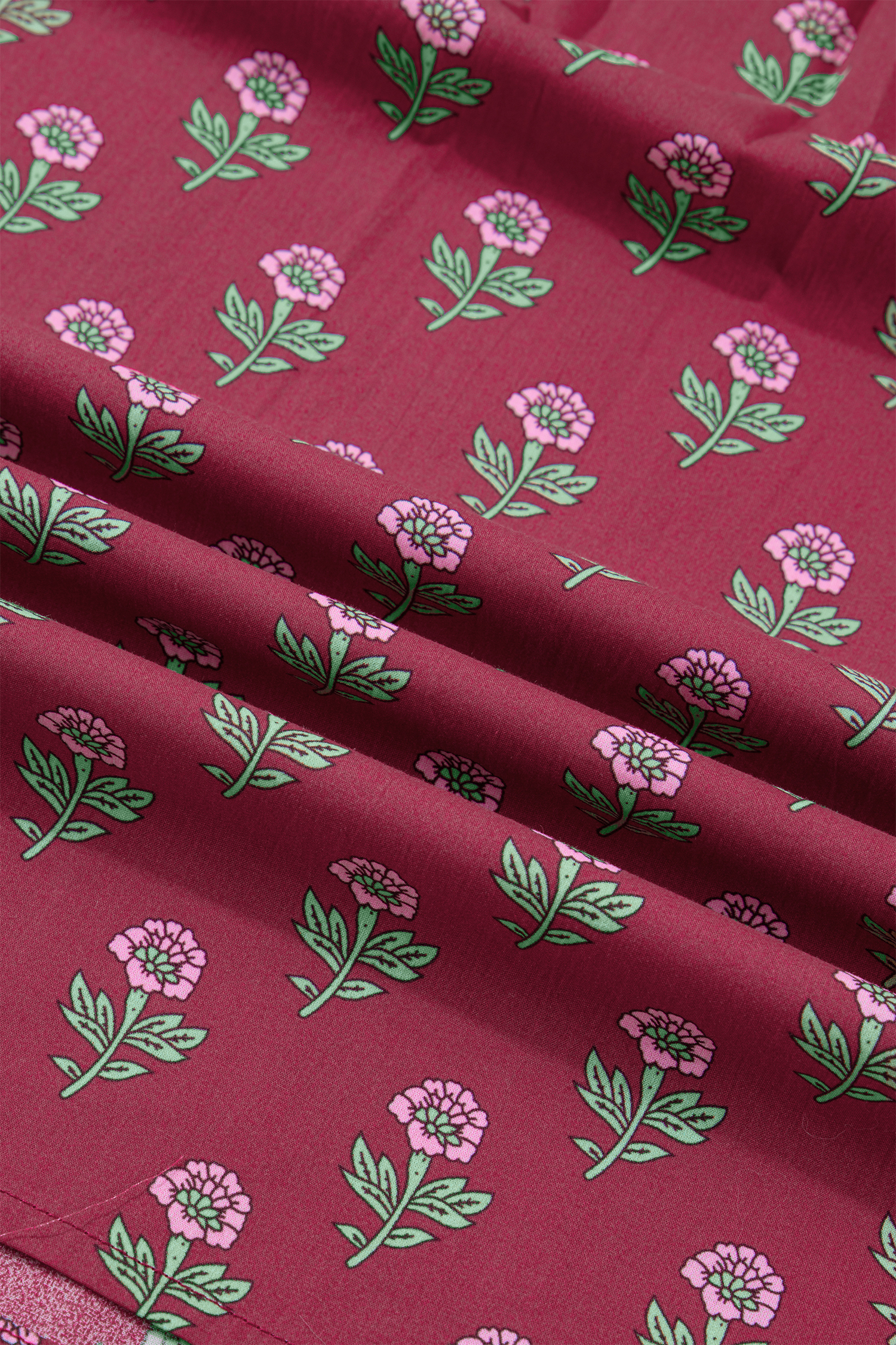 Red Contrast Collared V Neck Ricrac Trim Short Puff Sleeve Flower Blouse - Image 6