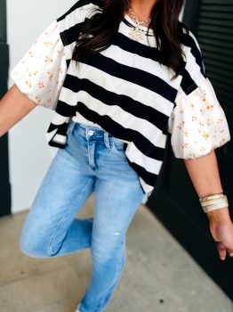 Black Stripe Floral Print Puff Sleeve Patchwork Blouse