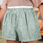 Green Contrast Trim Plaid Print Plus Size Shorts