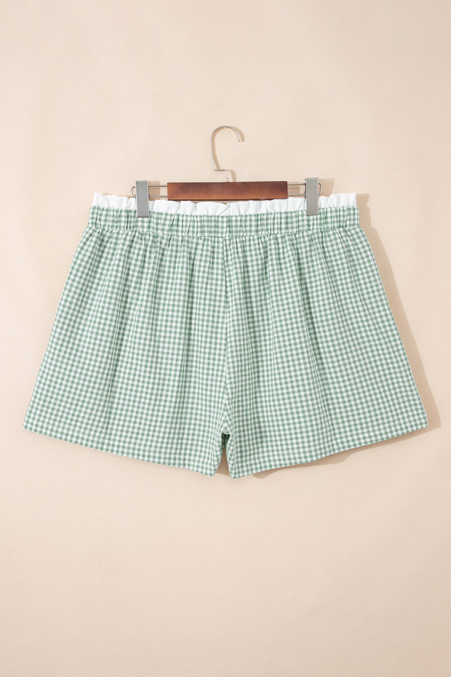 Green Contrast Trim Plaid Print Plus Size Shorts - Image 5