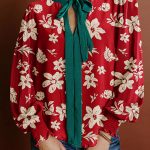 Red Contrast Tied Neck Shirred Puff Sleeve Flower Blouse