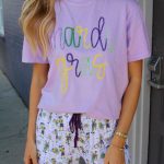 Lavendula Mardi Gras Tinsel Letter Graphic Loose T Shirt