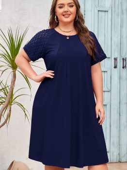 Navy Blue Plus Size Solid Color Lace Short Sleeve Pleated Swing Dress
